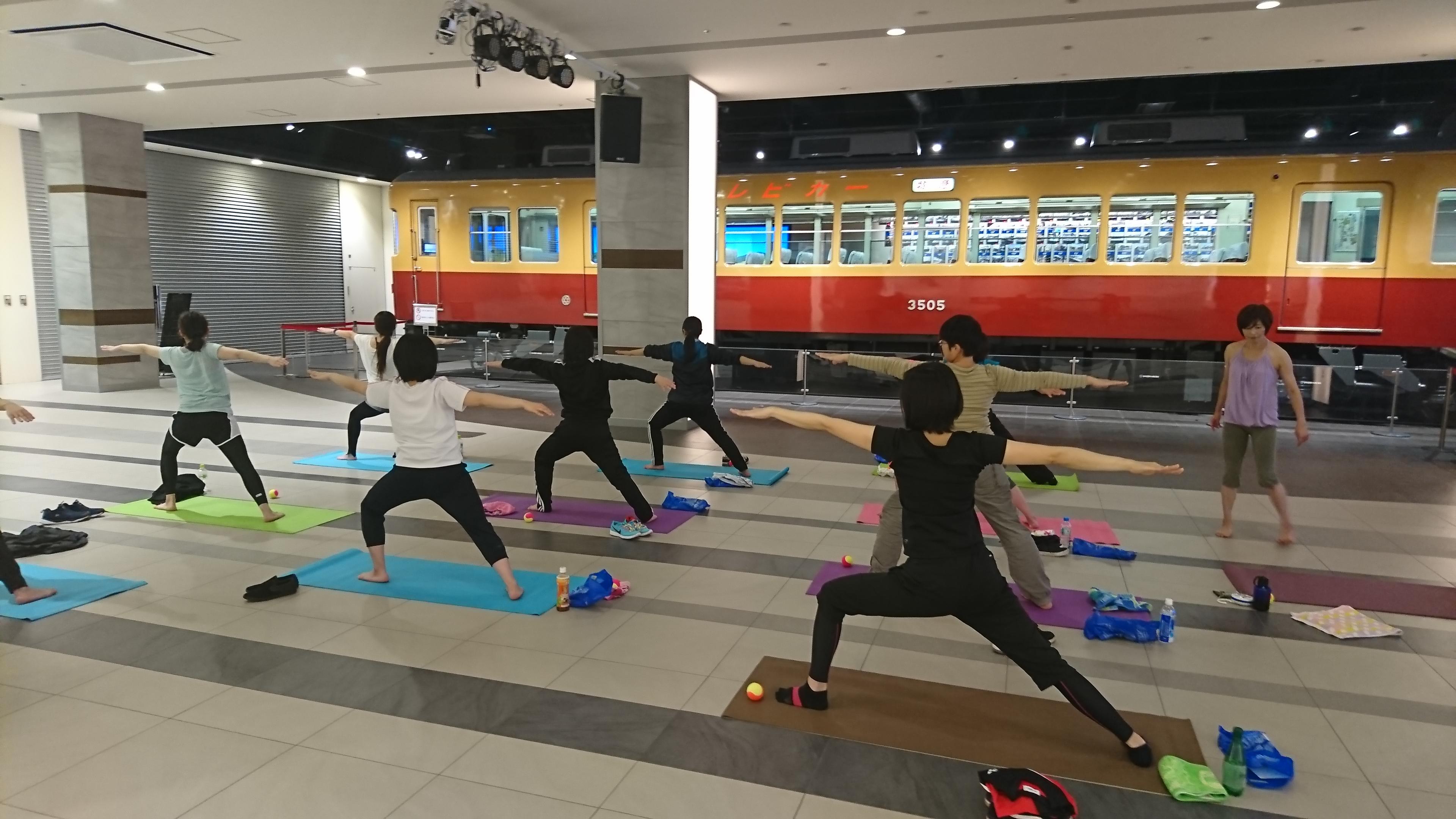くずはモール内ゼビオスポーツさんとコラボ 姿勢 スポーツクラブ ビッグ エスくずは くずはモール内ゼビオスポーツさんとコラボ 姿勢 スポーツクラブ ビッグ エスくずは